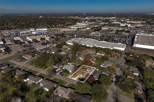 1307 N 61st Street, Waco, TX 76710