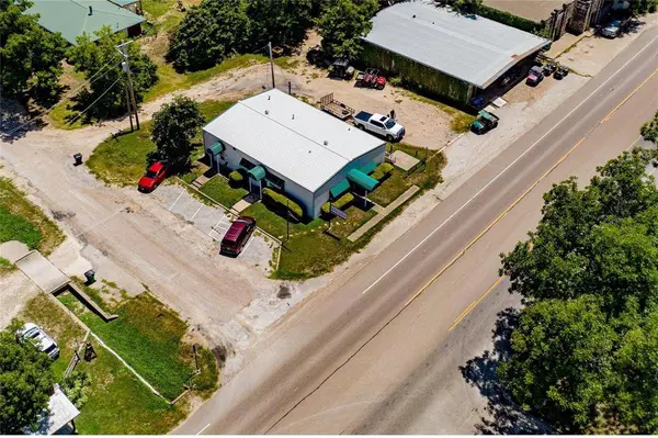 521 N Avenue G, Clifton, TX 76634