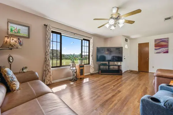 2517 County Road 4240, Clifton, TX 76634