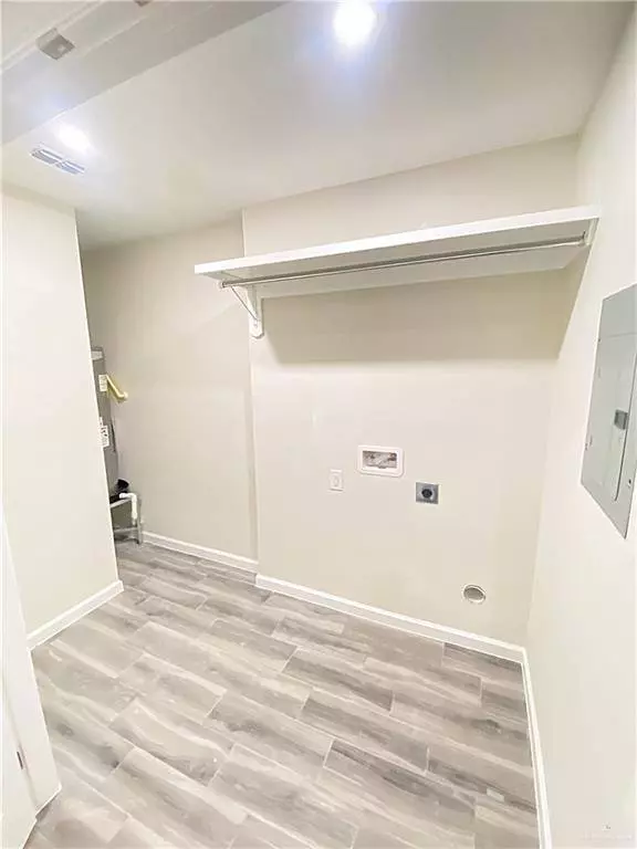 5087 Mckenzie LN, Brownsville, TX 78521