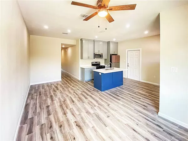 5087 Mckenzie LN, Brownsville, TX 78521