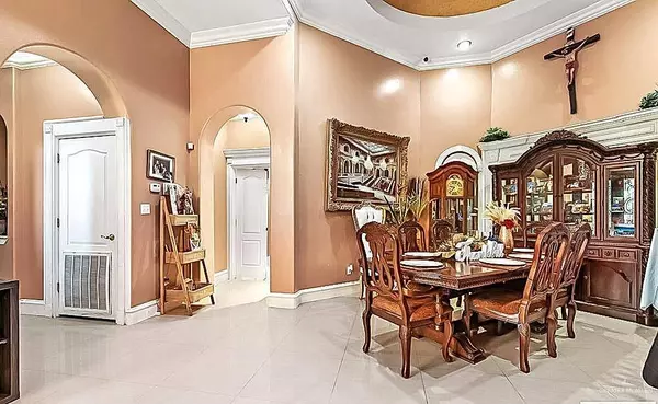 450 Bobcat ST, San Benito, TX 78586