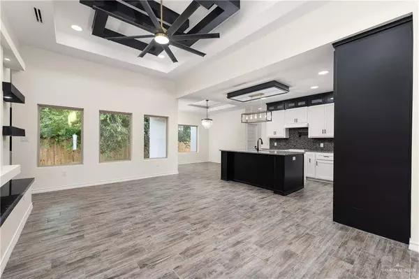 9396 North Queen Palm, Brownsville, TX 78520