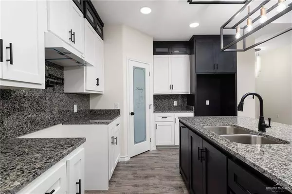 9396 North Queen Palm, Brownsville, TX 78520