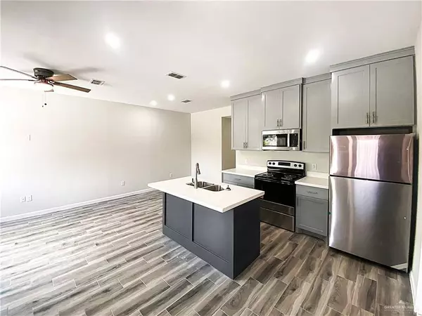 5048 Mckenzie RD, Brownsville, TX 78521