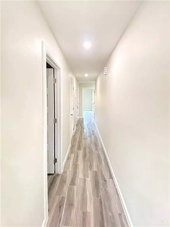 5048 Mckenzie RD, Brownsville, TX 78521