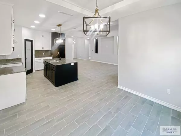 1271 Stirrup Cir, San Benito, TX 78586