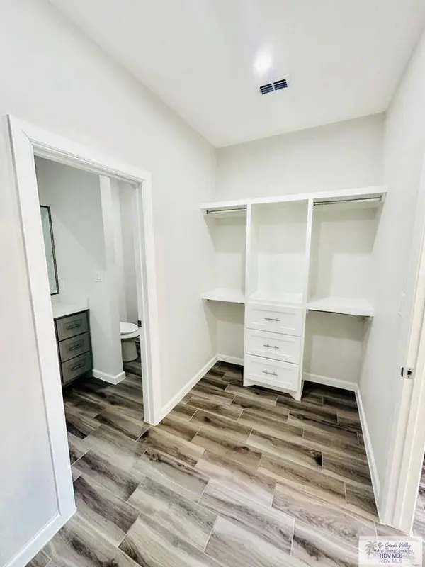 3566 De Los Reyes Dr, Brownsville, TX 78521