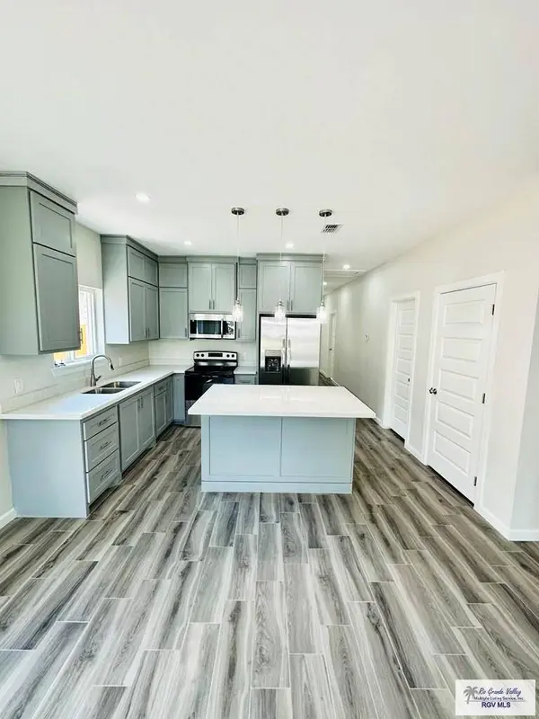 3566 De Los Reyes Dr, Brownsville, TX 78521