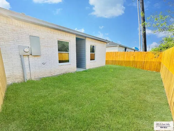 3566 De Los Reyes Dr, Brownsville, TX 78521