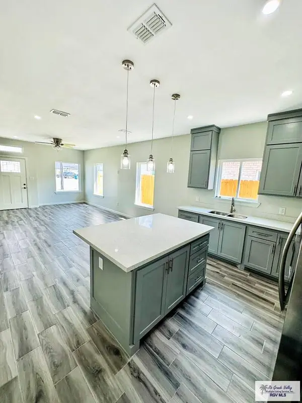 3566 De Los Reyes Dr, Brownsville, TX 78521