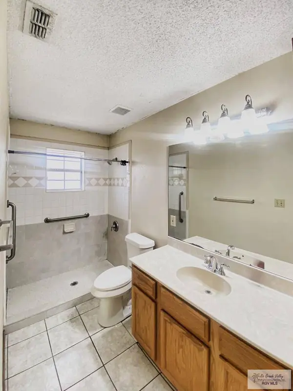 483 Whalen Rd, San Benito, TX 78586