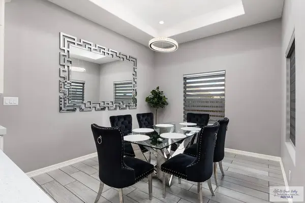 6854 Woodstock Dr., Brownsville, TX 78526