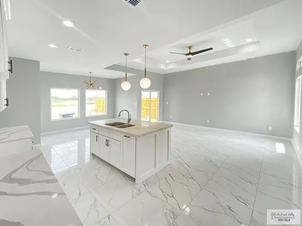 729 Foster Ln, Brownsville, TX 78521