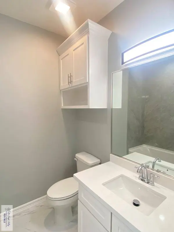 6160 Dakota Garden Cir, Brownsville, TX 78521