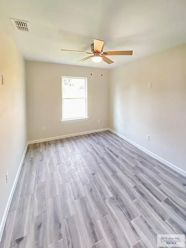 5084 Mckenzie Ln., Brownsville, TX 78521