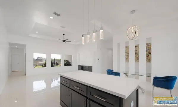 9513 Lake John Ct., Los Fresnos, TX 78566