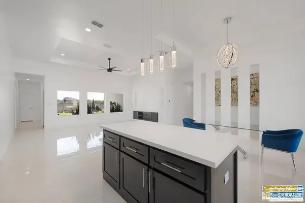9513 Lake John Ct., Los Fresnos, TX 78566