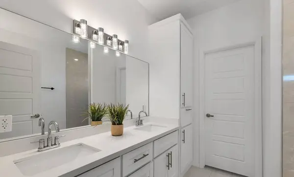 9513 Lake John Ct., Los Fresnos, TX 78566
