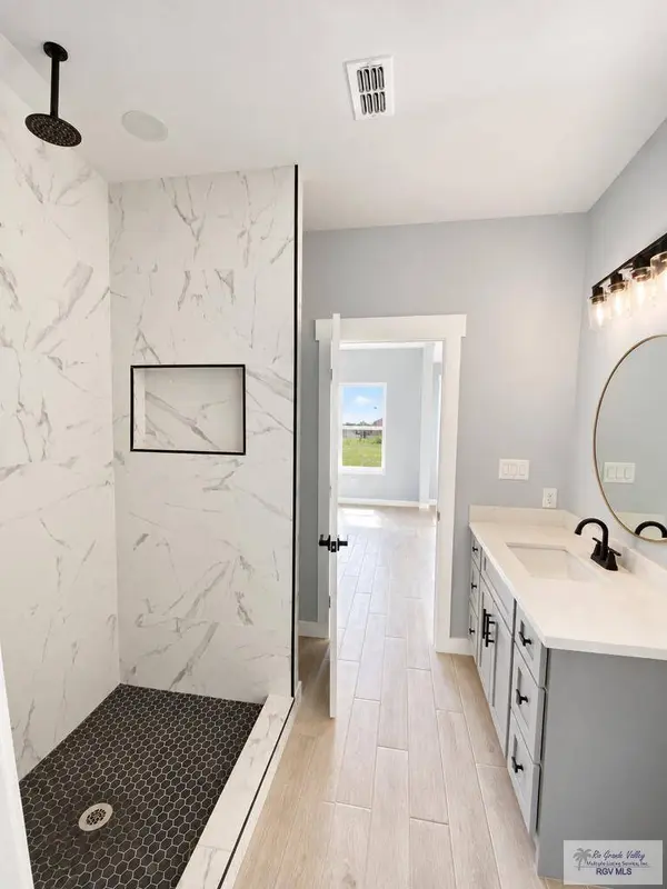 6521 Dorcas Circle, Brownsville, TX 78521