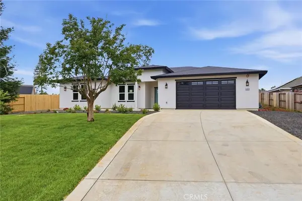 351 Starlight CT, Paradise, CA 95969
