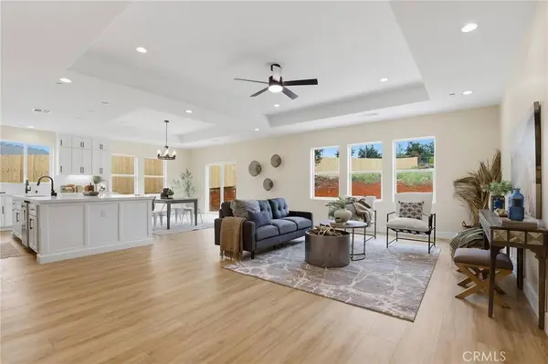 351 Starlight CT, Paradise, CA 95969
