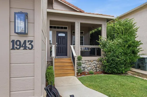 1943 Pinehurst DR, Yuba City, CA 95993