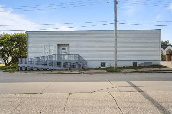 102 E Main ST, Tolono, IL 61880