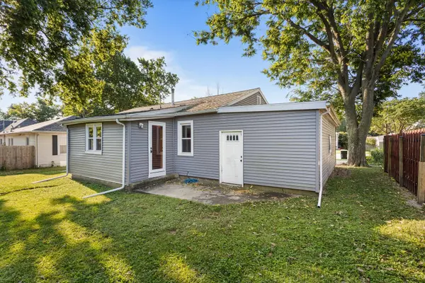 602 E Van Allen ST, Tuscola, IL 61953