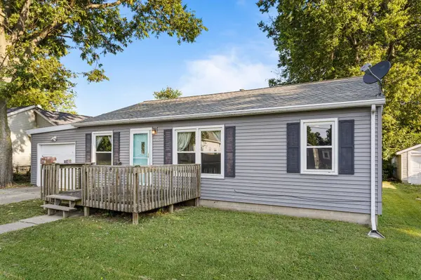 602 E Van Allen ST, Tuscola, IL 61953