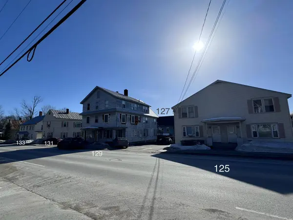 129 Perham ST, Farmington, ME 04938