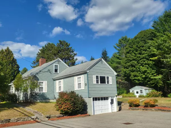 505 Fairbanks RD, Farmington, ME 04938