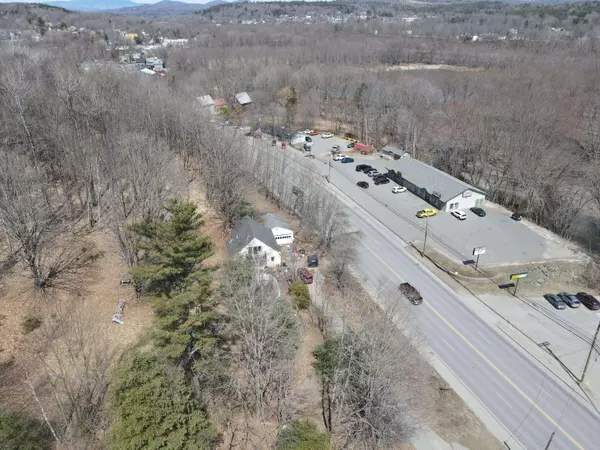 103 Fyfe RD, Farmington, ME 04938