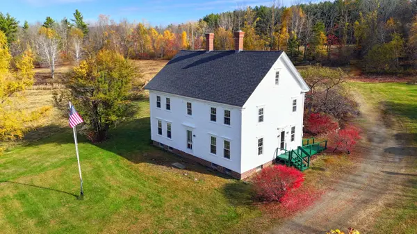 449 Holley RD, Farmington, ME 04938