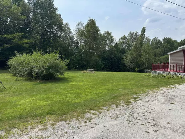 688 Industry Road RD, Farmington, ME 04938