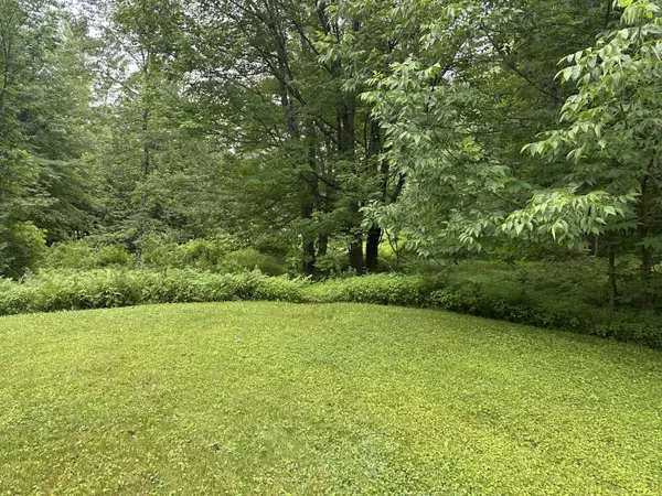 118 Corson LN, Farmington, ME 04938