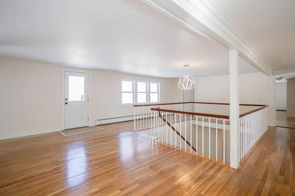 916 Orchard DR, Wilton, ME 04294
