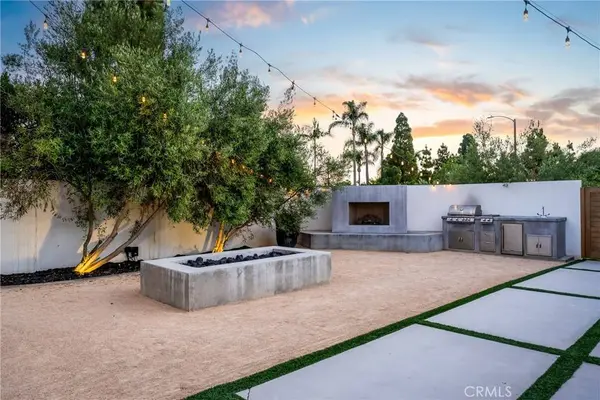 3000 Country Club DR, Costa Mesa, CA 92626