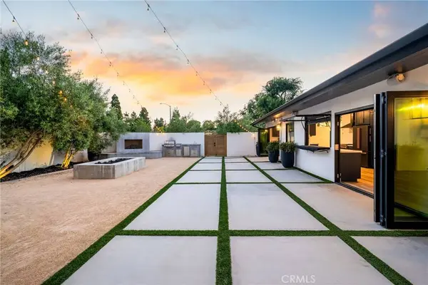 3000 Country Club DR, Costa Mesa, CA 92626