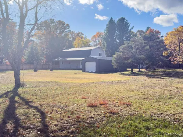 4614 Quigley Road, Mills Twp, MI 48610