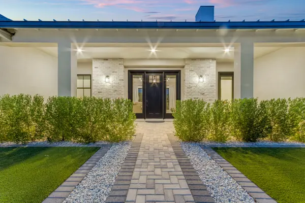 1138 W Catherine Ln, San Tan Valley, AZ 85144-8290