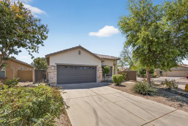 921 W Dana Dr, San Tan Valley, AZ 85143-5413