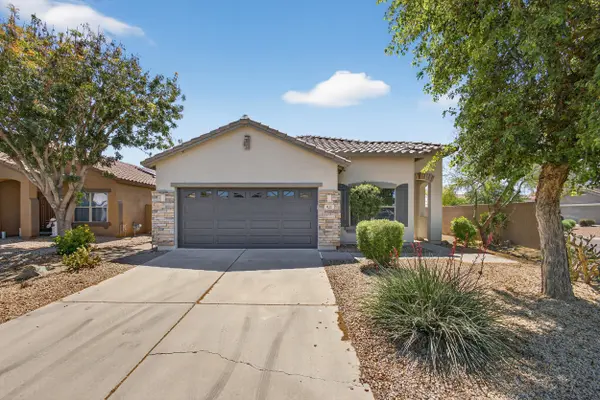 921 W Dana Dr, San Tan Valley, AZ 85143-5413