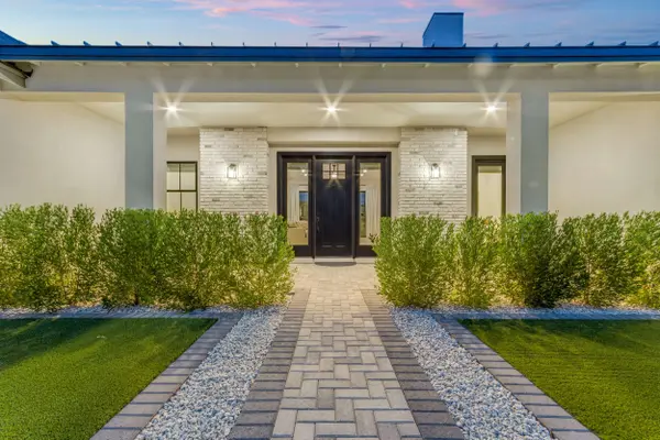 1138 W Catherine Ln, San Tan Valley, AZ 85144-8290