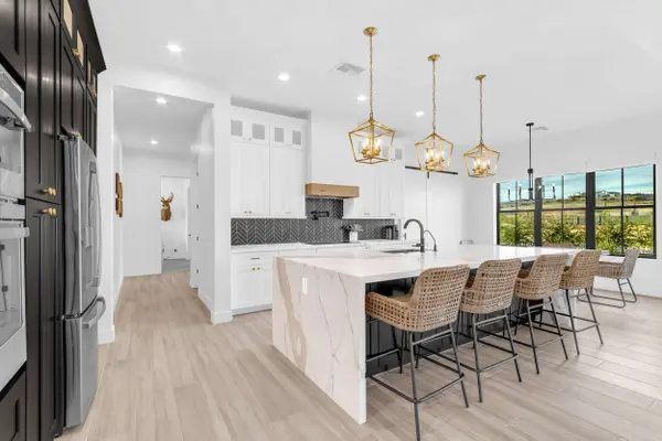 1138 W Catherine Ln, San Tan Valley, AZ 85144-8290