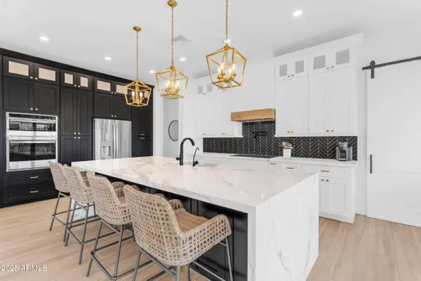 1138 W CATHERINE Lane, San Tan Valley, AZ 85144