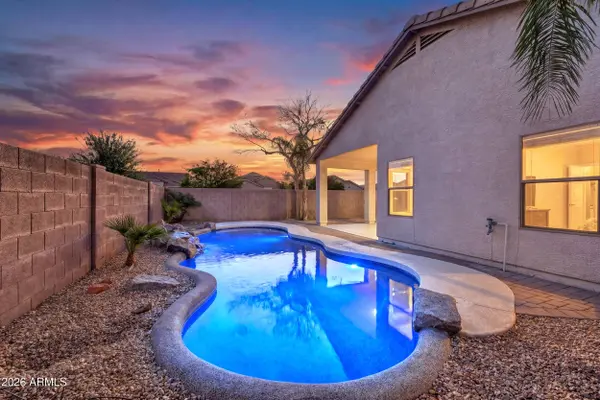 921 W DANA Drive, San Tan Valley, AZ 85143