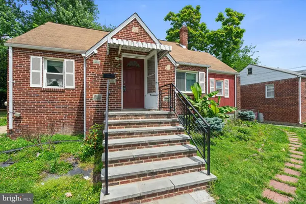 6504 KNOLLBROOK DR, Hyattsville, MD 20783
