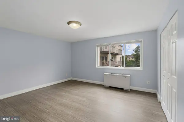 1001 CHILLUM RD #306, Hyattsville, MD 20782