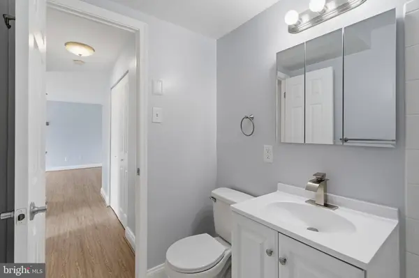 1001 CHILLUM RD #306, Hyattsville, MD 20782